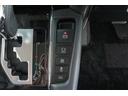 ＳＲ　４ＷＤ　衝突被害軽減ブレーキ　９インチＤＡナビ地デジ　バックカメラ　後席モニター　ＢＳＭ　レーダークルーズ　車線逸脱警報　クリアランスソナー　デジタルミラー　ＥＴＣ　シートヒーター＆クール　両側電動ドア　ドラレコ　パワーバックドア　３眼ＬＥＤライト（28枚目）