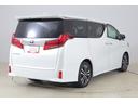 ２．５Ｓ　Ｃパッケージ　サンルーフ　衝突被害軽減ブレーキ　ＪＢＬプレミアムナビ地デジ　１３．３インチリアエンター　全周囲カメラ　ＢＳＭ　レーダークルーズ　車線逸脱警報　シートヒーター＆クール　デジタルミラー　パワーバックドア　３眼ＬＥＤライト　ワンオーナー（60枚目）