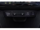 ハイブリッド　Ｚ　衝突被害軽減ブレーキ　純正８インチＤＡナビ　地デジＴＶ　全周囲カメラ　スマートキー　ＥＴＣ２．０　レーダークルーズ　車線逸脱警報　オートハイビーム　ＢＳＭ　クリアランスソナー　シートヒーター　ステアリングヒーター　ＬＥＤライト　横滑り防止装置（26枚目）
