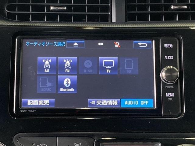 Ｓスタイルブラック　衝突被害軽減ブレーキ　先進ライト　車線逸脱警報　ナビ　フルセグ　Ｂｌｕｅｔｏｏｔｈ　ＥＴＣ　バックモニタースマートキー　盗難防止装置　ＣＤ・ＤＶＤ再生　オートエアコン　デュアルエアバック(10枚目)