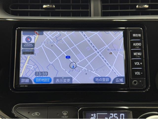 アクア クロスオーバー 衝突被害軽減ブレーキ ペダル踏み間違い急発進抑制装置 ナビ ワンセグ Bluetooth ETC 先進ライト 車線逸脱警報 オートエアコン キーレスエントリー 純正アルミ CD再生 横滑り防止装置(9枚目)