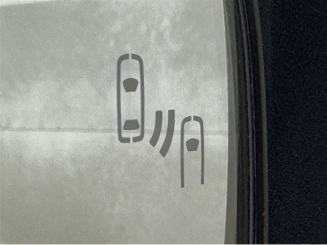 プリウス X 衝突被害軽減ブレーキ ペダル踏み間違い急発進抑制装置 電源コンセントディスプレイオーディオ Bluetooth ETC LED 寒冷地仕様 ブラインドスポットモニター クルーズコントロール 記録簿(10枚目)