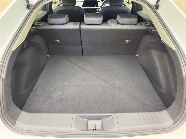 プリウス X 衝突被害軽減ブレーキ ペダル踏み間違い急発進抑制装置 電源コンセントディスプレイオーディオ Bluetooth ETC LED 寒冷地仕様 ブラインドスポットモニター クルーズコントロール 記録簿(29枚目)