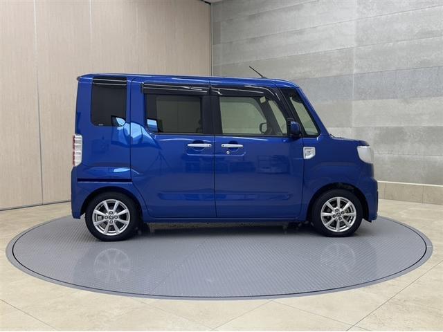 ピクシスメガ L SAIII 衝突被害軽減ブレーキ ペダル踏み間違い急発進抑制装置 車線逸脱警報装置 オートハイビーム 両側電動スライドドア ワンセグ内蔵メモリー Bluetooth バックモニター スマートキー 純正アルミ(16枚目)