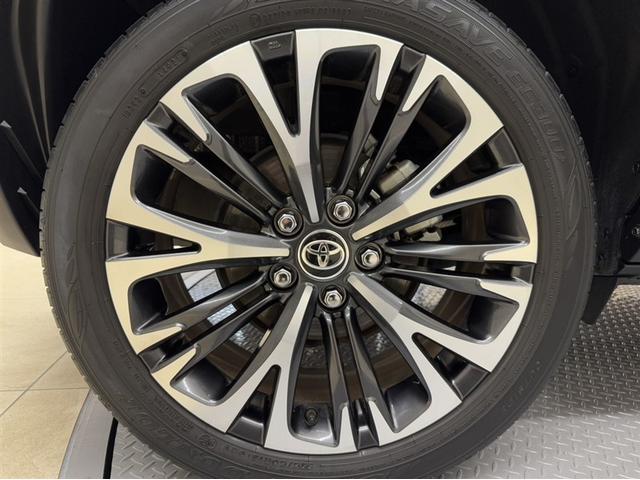 ヤリスクロス ハイブリッドＺ　衝突被害軽減ブレーキ　ペダル踏み間違い急発進抑制装置　ディスプレイオーディオ　フルセグ　Ｂｌｕｅｔｏｏｔｈ　ＥＴＣ　ＬＥＤ　シートヒーター　クルーズコントロール　ハンズフリーバックドア　純正アルミ（14枚目）