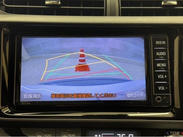 アクア Ｓスタイルブラック　衝突被害軽減ブレーキ　車線逸脱警報装置　オートハイビーム　ワンセグ内蔵メモリー　Ｂｌｕｅｔｏｏｔｈ対応　バックモニター　ＥＴＣ　ワンオーナー　スマートキー　オートエアコン（10枚目）