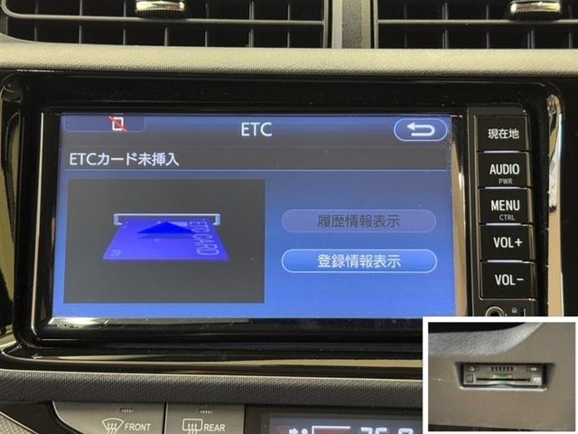 アクア Ｓスタイルブラック　衝突被害軽減ブレーキ　車線逸脱警報装置　オートハイビーム　ワンセグ内蔵メモリー　Ｂｌｕｅｔｏｏｔｈ対応　バックモニター　ＥＴＣ　ワンオーナー　スマートキー　オートエアコン（12枚目）