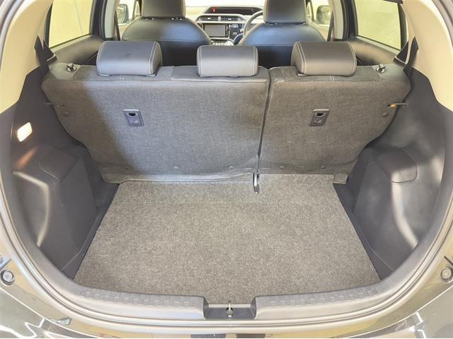 アクア Ｇ　Ｇ’ｓ　フルセグ内蔵メモリーナビ　ＣＤ／ＤＶＤ再生　Ｂｌｕｅｔｏｏｔｈ対応　バックモニター　ＥＴＣ　アルカンターラシート表皮　スマートキー　クルーズコントロール　オートエアコン　ＬＥＤライト（29枚目）