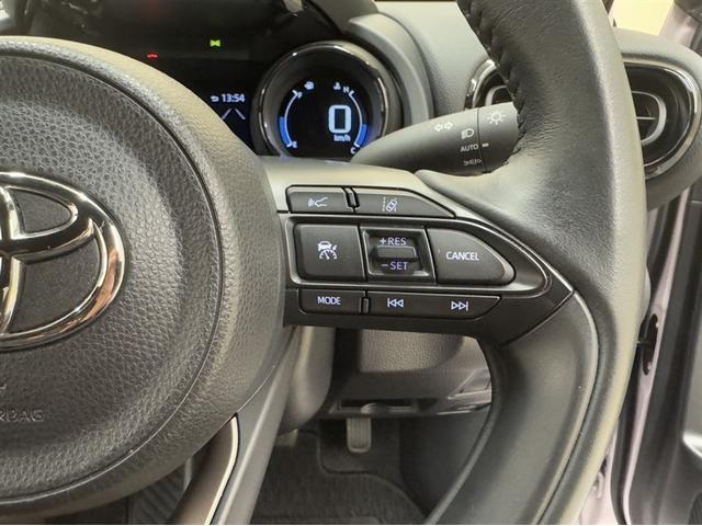 ヤリス ハイブリッドZ 衝突被害軽減ブレーキ ペダル踏み間違い急発進抑制装置 ディスプレイオーディオ Bluetooth LED 全周囲カメラ シートヒーター ブラインドスポットモニター クルーズコントロール オートエアコン(26枚目)