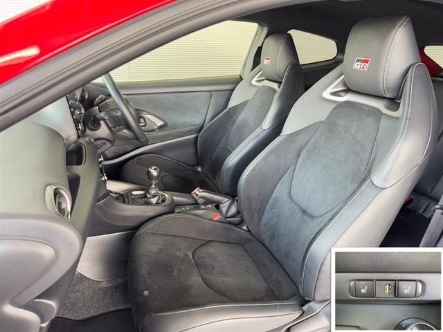 GRヤリス RZ ハイパフォーマンス 試乗車 MT6 ドラレコ シートヒーター 衝突被害軽減ブレーキ 車線逸脱警報装置 オートハイビーム スマートキー クルーズコントロール ディスプレイオーディオ Bluetooth対応 サイドエアバッグ(21枚目)