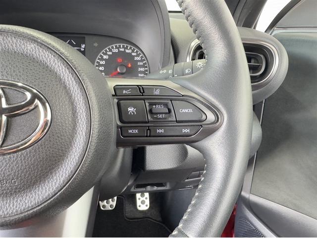 GRヤリス RZ ハイパフォーマンス 試乗車 MT6 ドラレコ シートヒーター 衝突被害軽減ブレーキ 車線逸脱警報装置 オートハイビーム スマートキー クルーズコントロール ディスプレイオーディオ Bluetooth対応 サイドエアバッグ(37枚目)