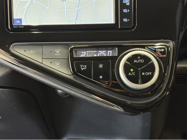 アクア Ｓ　衝突被害軽減ブレーキ　ペダル踏み間違い急発進抑制装置　ドライブレコーダー　ナビ　フルセグ　Ｂｌｕｅｔｏｏｔｈ　バックモニター　先進ライト　車線逸脱警報　オートエアコン　スマートキー　ＣＤ／ＤＶＤ再生（21枚目）