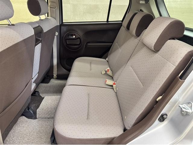 パッソ X Gパッケージ ワンオーナー ナビ ワンセグ Bluetooth ETC アイドリングストップ バックモニター オートエアコン スマートキー デュアルエアバック ベンチシート 横滑り防止装置 盗難防止装置 記録簿(18枚目)