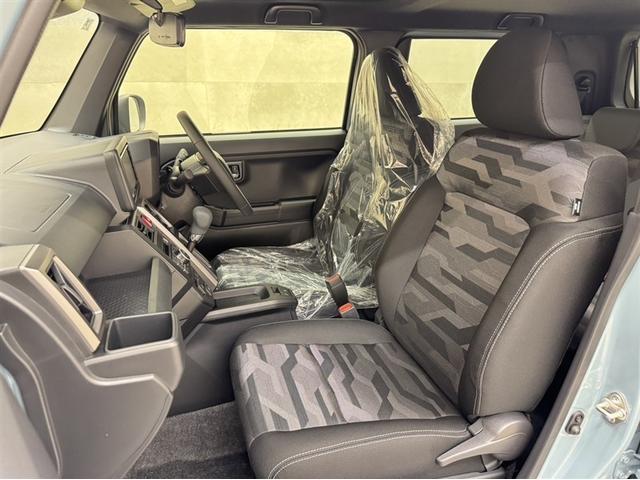 タフト Ｇ　ダーククロムベンチャー　届出済未使用車　衝突被害軽減ブレーキ　ペダル踏み間違い急発進抑制装置　新品純正メモリーナビ　フルセグ　Ｂｌｕｅｔｏｏｔｈ　シートヒーター　バックモニター　サンルーフ　クルーズコントロール　ＣＤ／ＤＶＤ（15枚目）