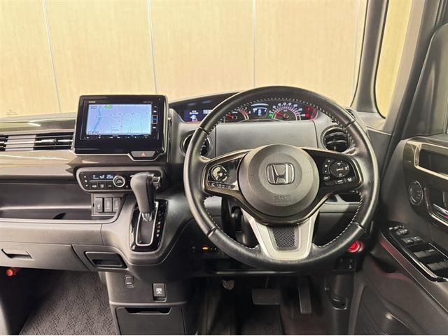 Ｎ－ＢＯＸカスタム Ｇ・Ｌターボホンダセンシング　ドラレコ　両側電動スライドドア　スマートキー　フルセグ内蔵メモリーナビ　ＤＶＤ　Ｂｌｕｅｔｏｏｔｈ対応　バックモニター　ＥＴＣ　サイドエアバック　スマートキー　イモビライザー　クルーズコントロール（5枚目）