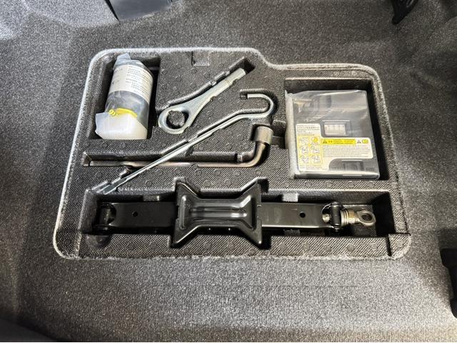 ルーミー カスタムＧ　ディスプレイオーディオ　フルセグＴＶ　Ｂｌｕｅｔｏｏｔｈ対応　バックモニター　ＥＴＣ　シートヒーター　両側電動スライドドア　クルーズコントロール　ワンオーナー　整備記録簿　スマートキー　イモビライザー（18枚目）