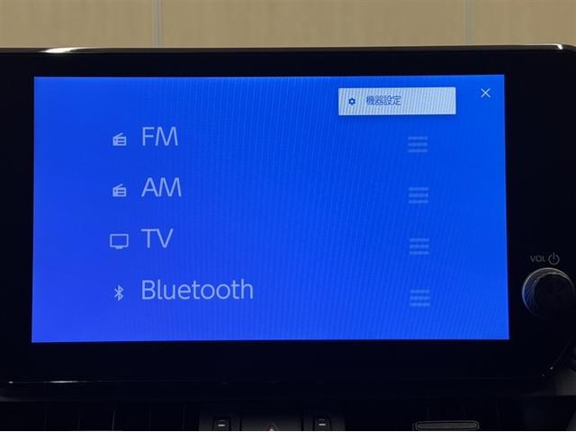 ＲＡＶ４ ハイブリッドアドベンチャー　４ＷＤ　衝突被害軽減ブレーキ　ペダル踏み間違い急発進抑制装置　ナビ　フルセグ　Ｂｌｕｅｔｏｏｔｈ　ＥＴＣ　シートヒーター・ベンチレーション　試乗車　電源コンセント　サンルーフ　クルーズコントロール（8枚目）