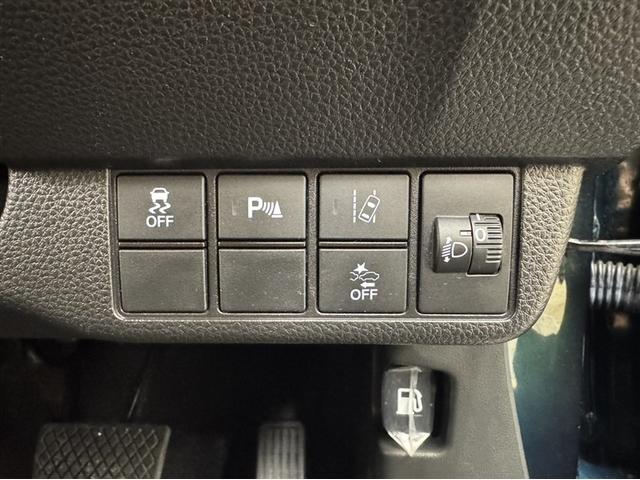 Ｎ－ＯＮＥ プレミアム　ツアラー　衝突被害軽減ブレーキ　ペダル踏み間違い急発進抑制装置　車線逸脱警報装置　オートハイビーム　スマートキー　クルーズコントロール　ワンオーナー　整備記録簿　サイドエアバック　ＬＥＤライト　オートエアコン（20枚目）