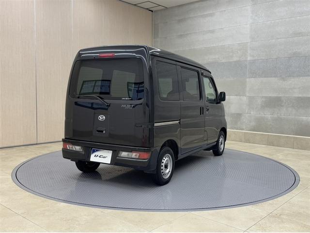 ハイゼットカーゴ ＤＸ　ＳＡＩＩＩ　衝突被害軽減ブレーキ　ペダル踏み間違い急発進抑制装置　車線逸脱警報装置　オートハイビーム　キーレスエントリー　アイドリングストップ　横滑り防止装置　ＡＢＳ　デュアルエアバッグ　マニュアルエアコン（11枚目）