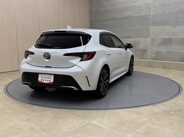 カローラスポーツ ハイブリッドＧ　Ｚ　衝突被害軽減ブレーキ　ペダル踏み間違い急発進抑制装置　ドライブレコーダー　ナビ　フルセグ　Ｂｌｕｅｔｏｏｔｈ　バックモニター　ＥＴＣ　ＬＥＤ　ブラインドスポットモニター　シートヒーター　オートエアコン（19枚目）