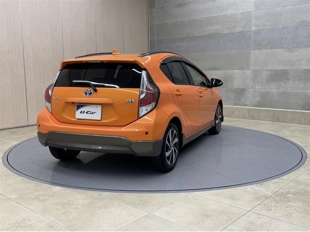 アクア X-アーバン ドラレコ フルセグ内蔵メモリーナビ CD/DVD再生 Bluetooth バックモニター ETC スマートキー イモビライザー 記録簿 オートエアコン 純正アルミ オートエアコン 全席パワーウィンドウ(16枚目)