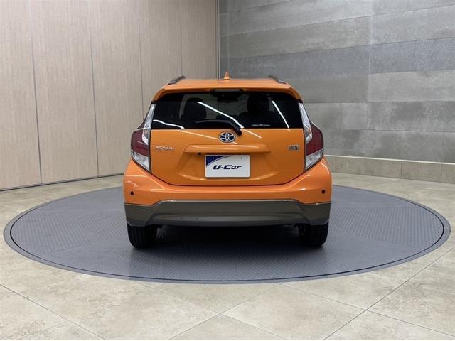 アクア X-アーバン ドラレコ フルセグ内蔵メモリーナビ CD/DVD再生 Bluetooth バックモニター ETC スマートキー イモビライザー 記録簿 オートエアコン 純正アルミ オートエアコン 全席パワーウィンドウ(26枚目)