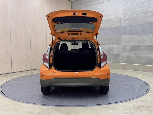 アクア X-アーバン ドラレコ フルセグ内蔵メモリーナビ CD/DVD再生 Bluetooth バックモニター ETC スマートキー イモビライザー 記録簿 オートエアコン 純正アルミ オートエアコン 全席パワーウィンドウ(27枚目)