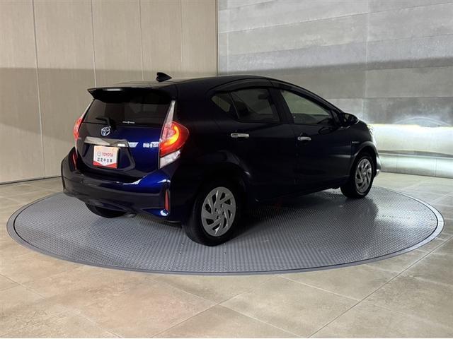 アクア Ｓスタイルブラック　衝突被害軽減ブレーキ　ドライブレコーダー　ナビ　フルセグ　Ｂｌｕｅｔｏｏｔｈ　ＬＥＤ　先進ライト　車線逸脱警報　スマートキー　オートエアコン　ＣＤ／ＤＶＤ再生　横滑り防止装置　盗難防止装置（14枚目）