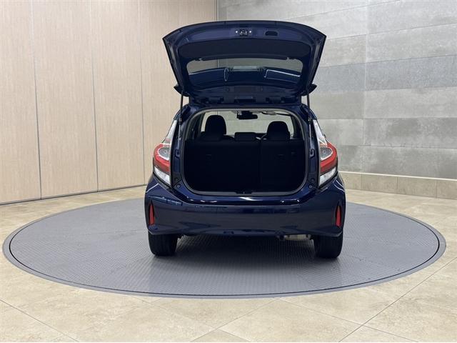 アクア Ｓスタイルブラック　衝突被害軽減ブレーキ　ドライブレコーダー　ナビ　フルセグ　Ｂｌｕｅｔｏｏｔｈ　ＬＥＤ　先進ライト　車線逸脱警報　スマートキー　オートエアコン　ＣＤ／ＤＶＤ再生　横滑り防止装置　盗難防止装置（26枚目）