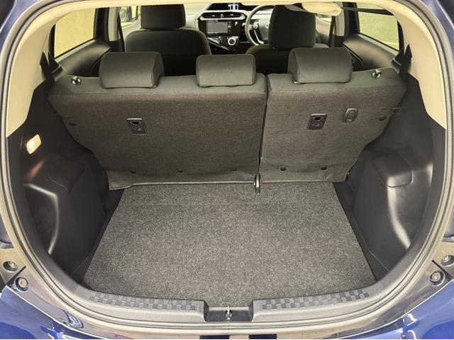 アクア Ｓスタイルブラック　衝突被害軽減ブレーキ　ドライブレコーダー　ナビ　フルセグ　Ｂｌｕｅｔｏｏｔｈ　ＬＥＤ　先進ライト　車線逸脱警報　スマートキー　オートエアコン　ＣＤ／ＤＶＤ再生　横滑り防止装置　盗難防止装置（27枚目）