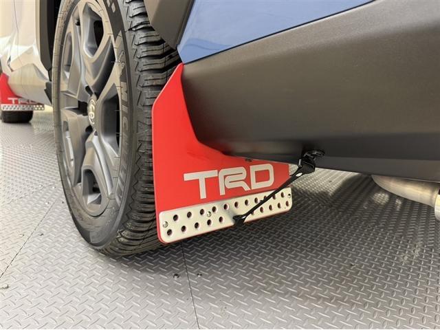 RAV4 ハイブリッドアドベンチャー オリジナルカスタマイズ 新品キャリア 新品オールシーズンタイヤ 新品マットフラップ 合成皮革シート シートヒーター&ベンチレーション AC100V/1500Wコンセント ETC2.0 ドラレコ(8枚目)