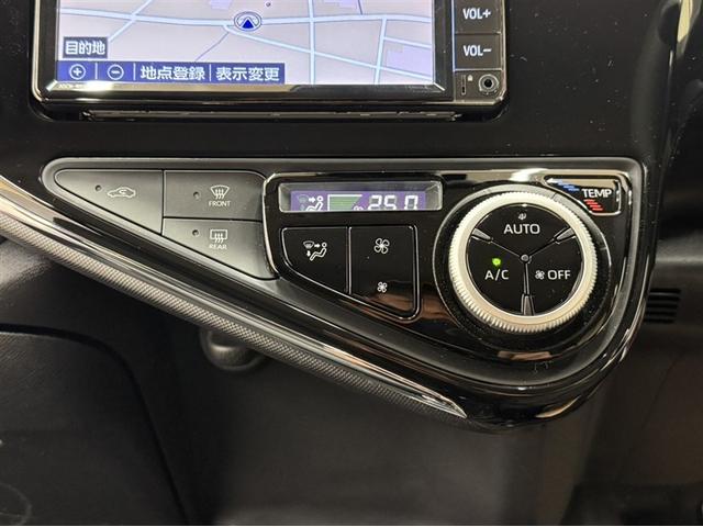 アクア Sスタイルブラック シートヒーター 衝突被害軽減ブレーキ ペダル踏み間違い急発進抑制装置 車線逸脱警報装置 オートハイビーム ワンセグ内蔵メモリー バックモニター ETC スマートキー 整備記録簿 LEDライト(20枚目)