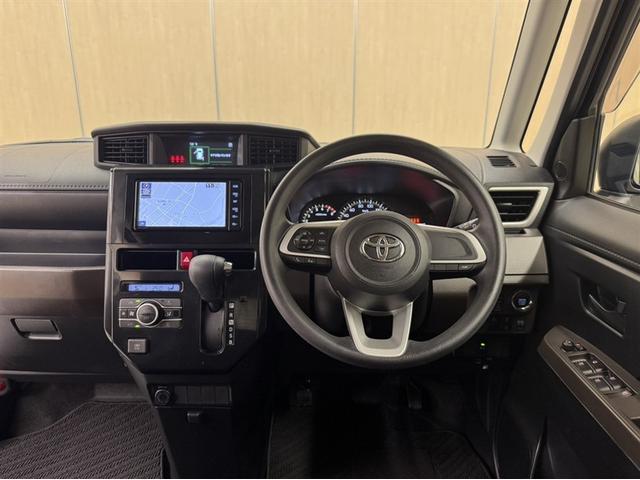 ルーミー G 衝突被害軽減ブレーキ ペダル踏間違い急発進抑制装置 車線逸脱警報装置 オートハイビーム フルセグ内蔵メモリーナビ CD/DVD Bluetooth バックモニター ETC 両側電動スライドドア LED(5枚目)