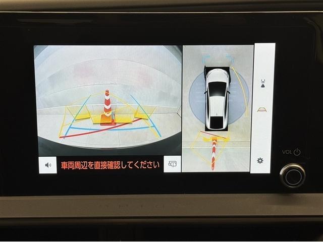 プリウス Ｇ　衝突被害軽減ブレーキ　ペダル踏み間違い急発進抑制装置　電源コンセント　ディスプレイオーディオ　ＥＴＣ　ＬＥＤ　Ｂｌｕｅｔｏｏｔｈ　シートヒーター　クルーズコントロール　ブラインドスポットモニター（9枚目）