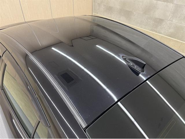 プリウス Ｇ　衝突被害軽減ブレーキ　ペダル踏み間違い急発進抑制装置　電源コンセント　ディスプレイオーディオ　ＥＴＣ　ＬＥＤ　Ｂｌｕｅｔｏｏｔｈ　シートヒーター　クルーズコントロール　ブラインドスポットモニター（29枚目）