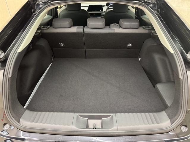 プリウス Ｇ　衝突被害軽減ブレーキ　ペダル踏み間違い急発進抑制装置　電源コンセント　ディスプレイオーディオ　ＥＴＣ　ＬＥＤ　Ｂｌｕｅｔｏｏｔｈ　シートヒーター　クルーズコントロール　ブラインドスポットモニター（32枚目）