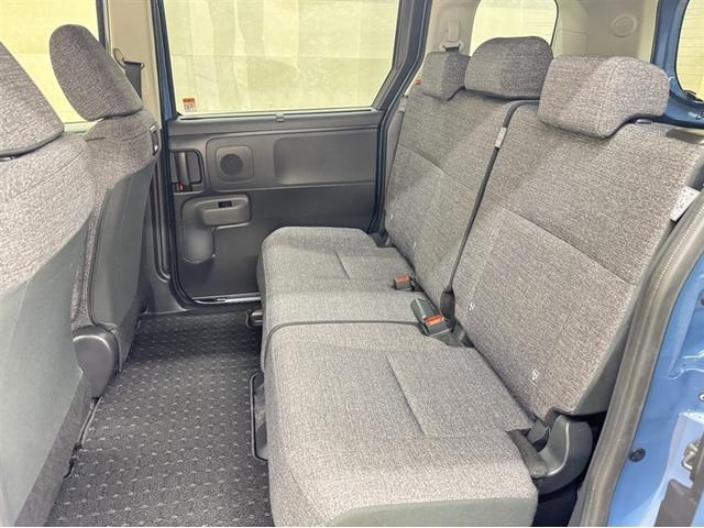 シエンタ ハイブリッドＺ　衝突被害軽減ブレーキ　ペダル踏み間違い急発進抑制装置　ドライブレコーダー　ナビ　Ｂｌｕｅｔｏｏｔｈ　フルセグ　ＥＴＣ　ＬＥＤ　両側電動スライドドア　クルーズコントロール　ブラインドスポットモニター（22枚目）