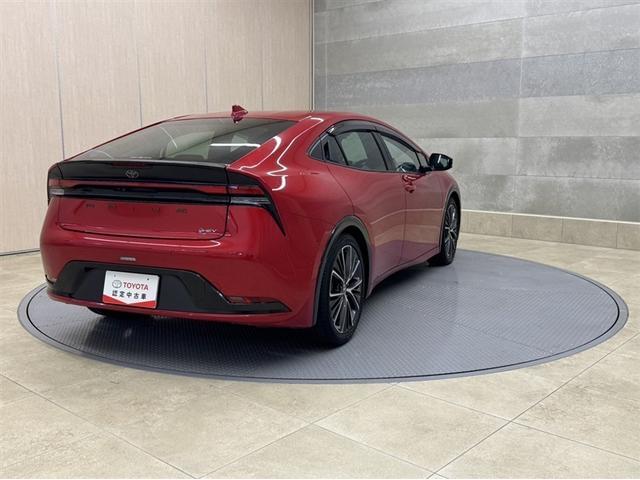 プリウス Ｚ　４ＷＤ　衝突被害軽減ブレーキ　ペダル踏み間違い急発進抑制装置　ドライブレコーダー　電源コンセント　寒冷地仕様　シートヒーター　ナビ　Ｂｌｕｅｔｏｏｔｈ　フルセグ　ブラインドスポットモニター　ＥＴＣ（21枚目）