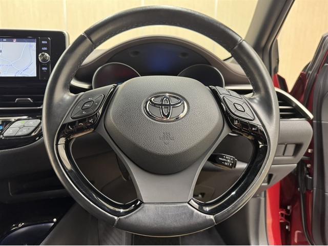 Ｃ－ＨＲ Ｇ　衝突被害軽減ブレーキ　ドライブレコーダー　ナビ　フルセグ　Ｂｌｕｅｔｏｏｔｈ　ＥＴＣ　ＬＥＤ　バックモニター　ブラインドスポットモニター　オートエアコン　クルーズコントロール　ＣＤ／ＤＶＤ再生（8枚目）