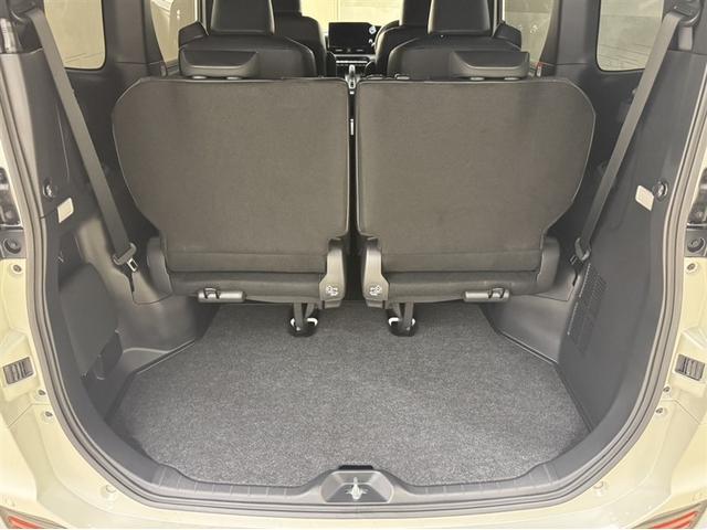 ヴォクシー ハイブリッドＳ－Ｚ　衝突被害軽減ブレーキ　ペダル踏み間違い急発進抑制装置　電源コンセント　ナビ　フルセグ　Ｂｌｕｅｔｏｏｔｈ　ＥＴＣ　ＬＥＤ　シートヒーター　全周囲カメラ　クルーズコントロール　両側電動スライドドア（34枚目）