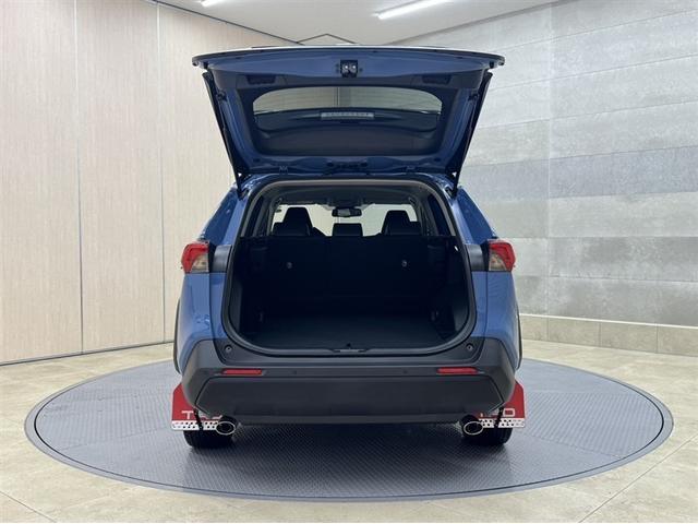 ＲＡＶ４ ハイブリッドアドベンチャー　オフロードパッケージＩＩ　当社オリジナルカスタマイズ　ルーフデッキ　ＴＲＤマッドフラップ　衝突被害軽減ブレーキ　ペダル踏み間違い急発進抑制装置　ナビ　フルセグ　Ｂｌｕｅｔｏｏｔｈ　シートヒーター・ベンチレーション　ＥＴＣ（34枚目）