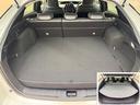 広さと使い勝手が気になるラゲッジスペースはこちら。これだけの広さがあれば、大きな荷物も余裕をもって積むことが出来ます。☆トノカバー付いています☆