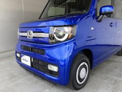 ＬＥＤヘッドランプです。十分な明るさを保ちつつも消費電力が少なく、バルブ寿命も長いのが特徴です。瞬時にＭＡＸの光量を発揮するのもＬＥＤならではです。 2