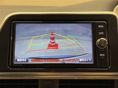 Хåɥ˥դǤ֤θ˾餬դƤꡢХåݤθͻҤ˥ɽޤ 5