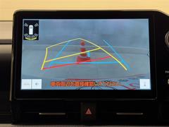 Хåɥ˥դǤ֤θ˾餬դƤꡢХåݤθͻҤ˥ɽޤ 6