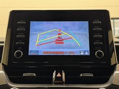 �Хå������ɥ�˥����դ��Ǥ����֤θ����˾�������餬�դ��Ƥ��ꡢ�Хå�����ݤθ������ͻҤ��˥������ɽ�����ޤ��� 7