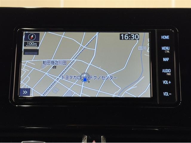 カローラスポーツ ハイブリッドＧ　衝突被害軽減ブレーキ　ペダル踏み間違い急発進抑制装置　ドライブレコーダー　ナビ　フルセグ　Ｂｌｕｅｔｏｏｔｈ　シートヒーター　ＥＴＣ　ＬＥＤ　ブラインドスポットモニター　クルーズコントロール（11枚目）
