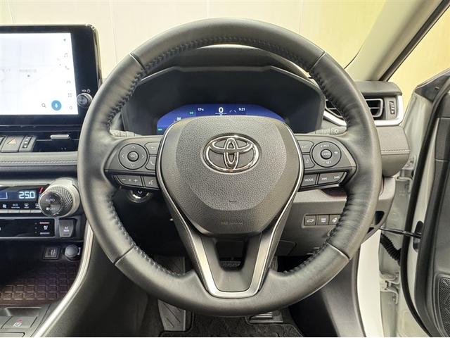RAV4 ハイブリッドG 4WD 衝突被害軽減ブレーキ ペダル踏み間違い急発進抑制装置 ドライブレコーダー ナビ フルセグ Bluetooth 電源コンセント ETC LED シートヒーター・ベンチレーション 全周囲カメラ(7枚目)