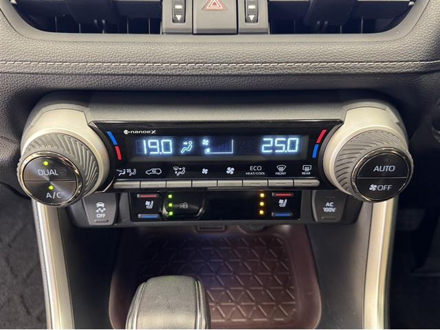 RAV4 ハイブリッドG 4WD 衝突被害軽減ブレーキ ペダル踏み間違い急発進抑制装置 ドライブレコーダー ナビ フルセグ Bluetooth 電源コンセント ETC LED シートヒーター・ベンチレーション 全周囲カメラ(27枚目)