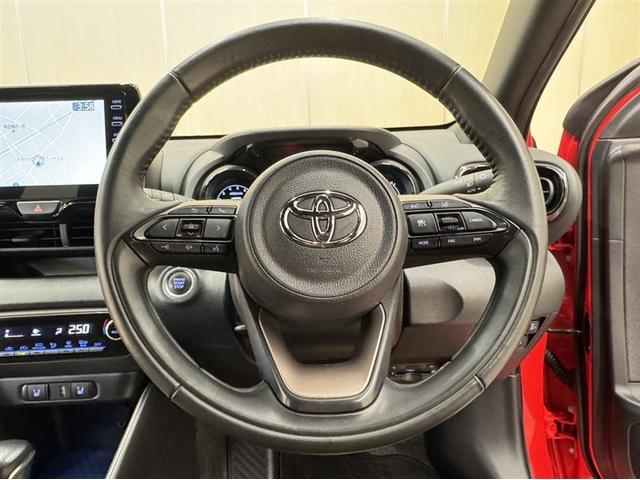 ヤリス Z 衝突被害軽減ブレーキ ペダル踏み間違い急発進抑制装置 ドライブレコーダー ナビ フルセグ Bluetooth ETC LED シートヒーター ブラインドスポットモニター 全周囲カメラ CD/DVD再生(26枚目)